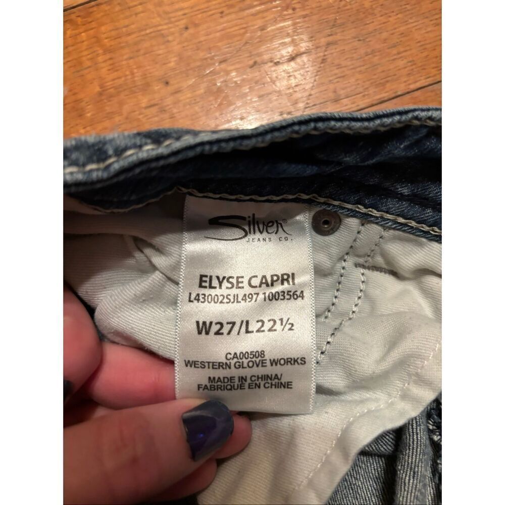 Silver Capri Jeans - Picture 3 of 4